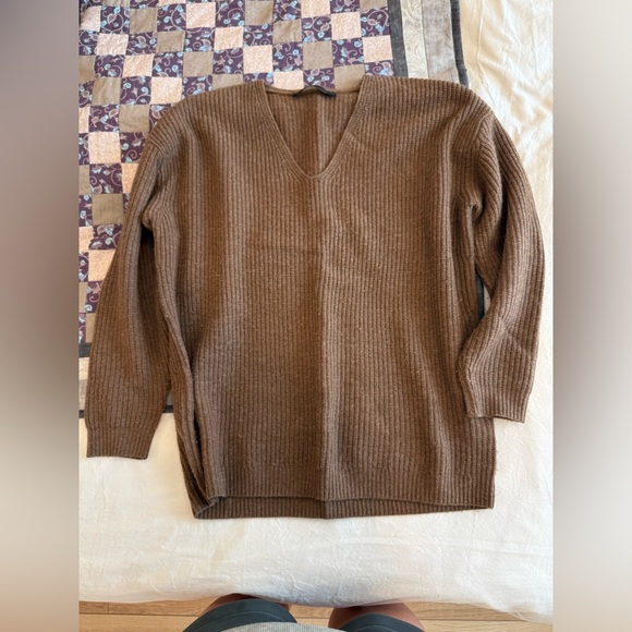 Jenni Kayne Cabin Sweater in Nutmeg (Brown) Cashmere & Wool blend - Picture 7 of 10